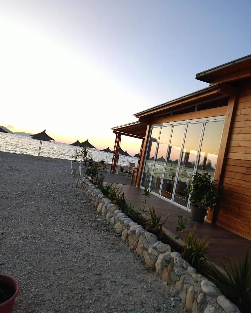 **** Hotel Nettuno Resort Orikum Albania